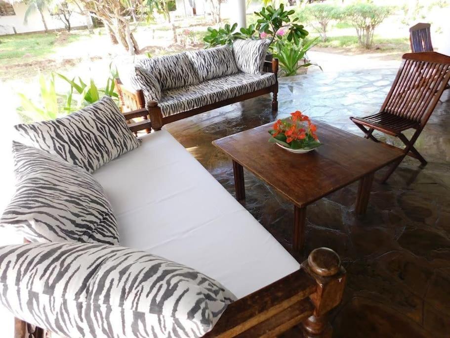 Holiday Home In Malindi Mambrui Exterior foto