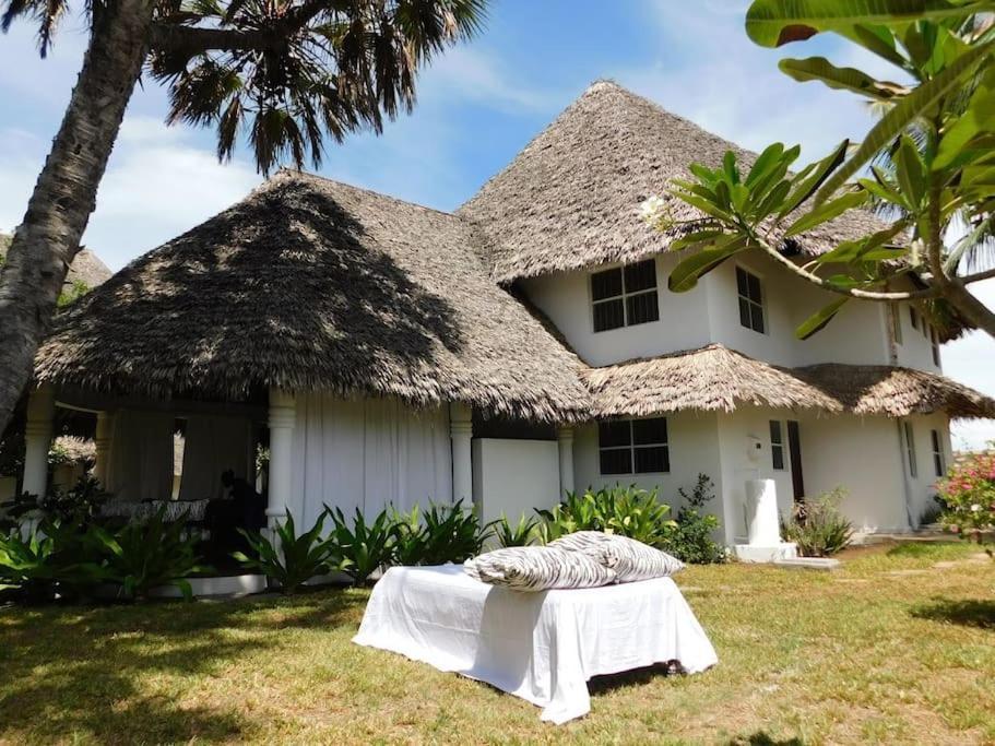 Holiday Home In Malindi Mambrui Exterior foto
